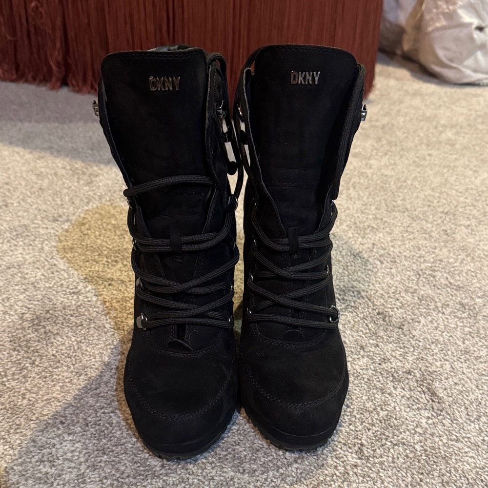 DKNY Women's Black Lace-Up Boots